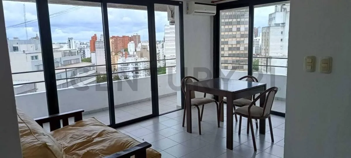 Apartamento de 1 dormitório mobiliado com vaga de garagem em La Plata
