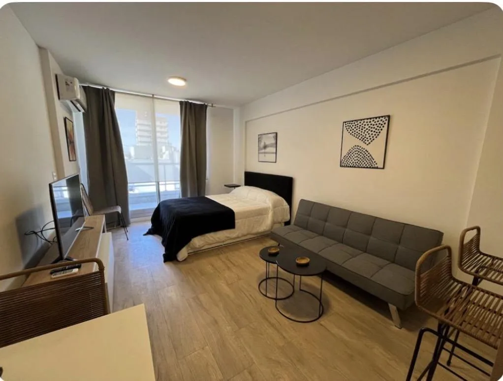 Studio apartment with balcony in Belgrano