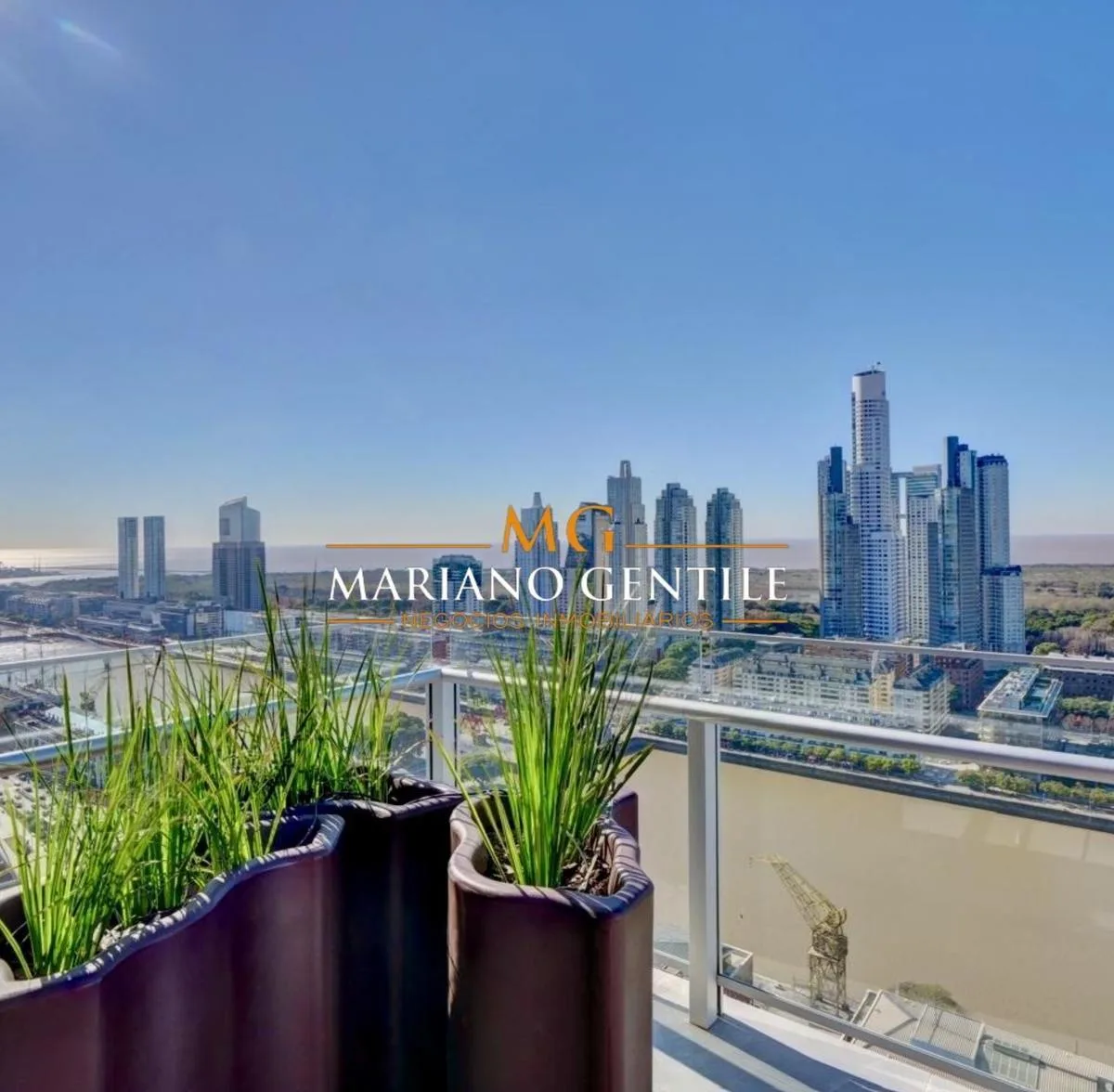 Apartamento de dois ambientes mobiliado com vaga de garagem em Puerto Madero