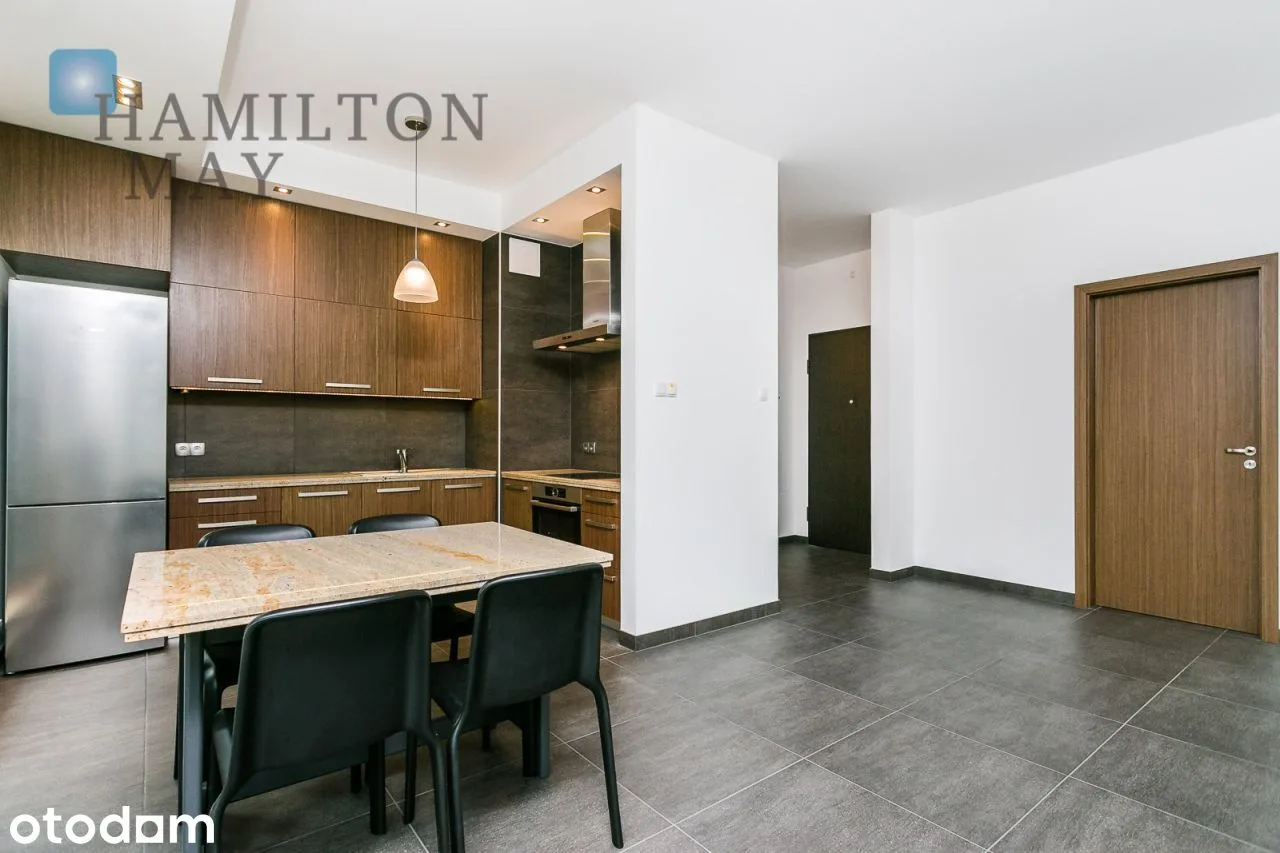 Przestronny apartament w prestiżowej okolicy