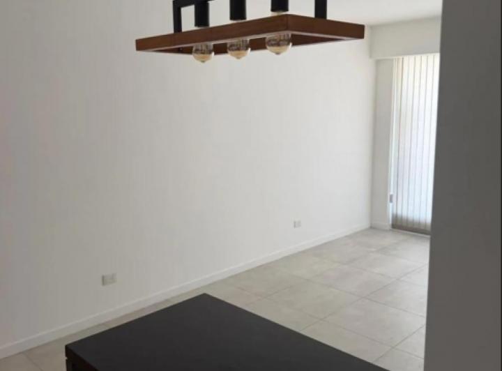 Квартира с 1 спальней в Villa Luro