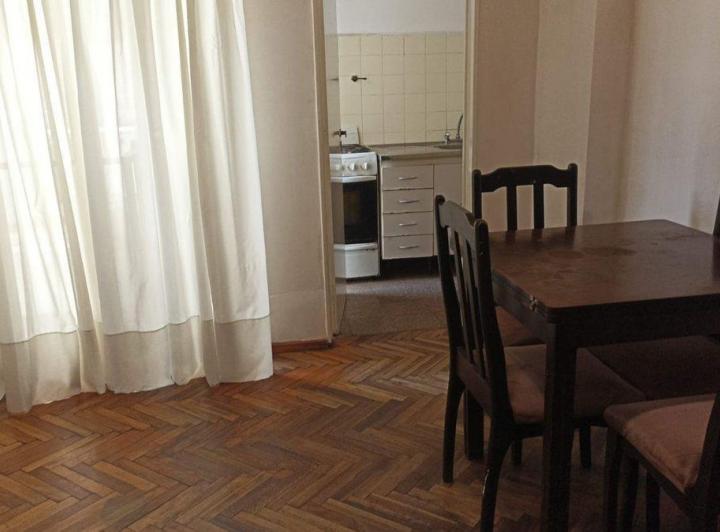 Apartamento de dois ambientes com 1 quarto em Chacarita