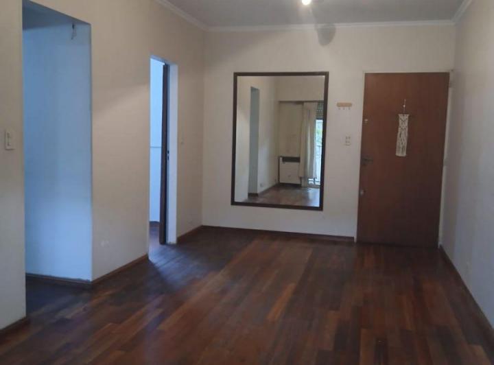 Departamento de 2 ambientes con balcón al frente en San Fernando