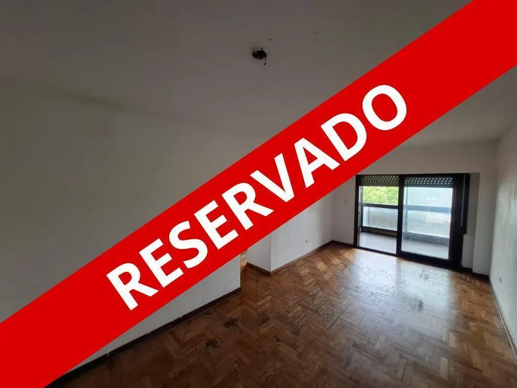 Departamento de 3 ambientes con balcón en Vicente López