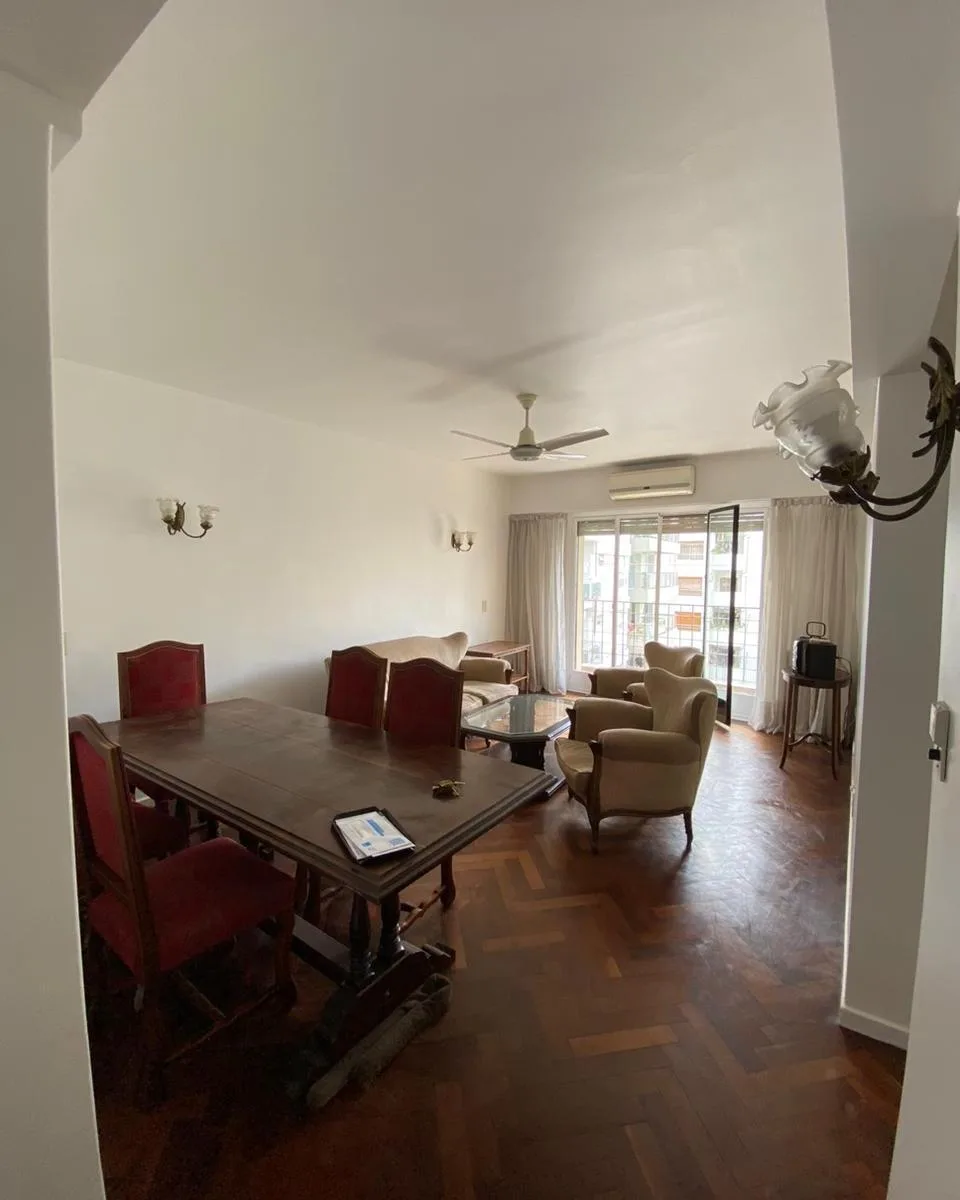 Refurbished two-bedroom apartment in Núñez