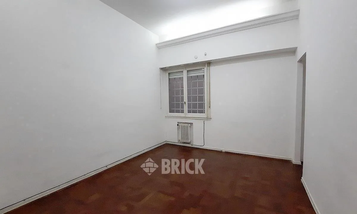 Apto profesional de 2 ambientes en Retiro