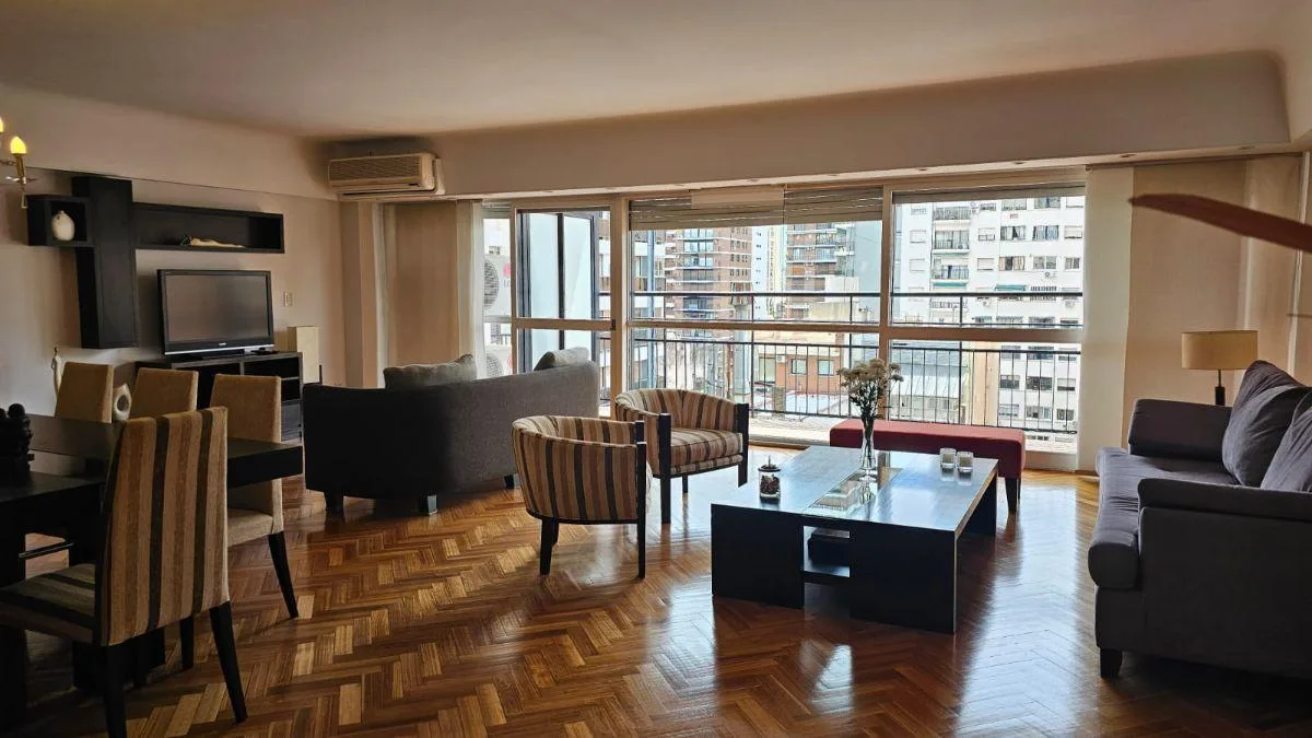 Apartamento de 4 dormitórios em Belgrano
