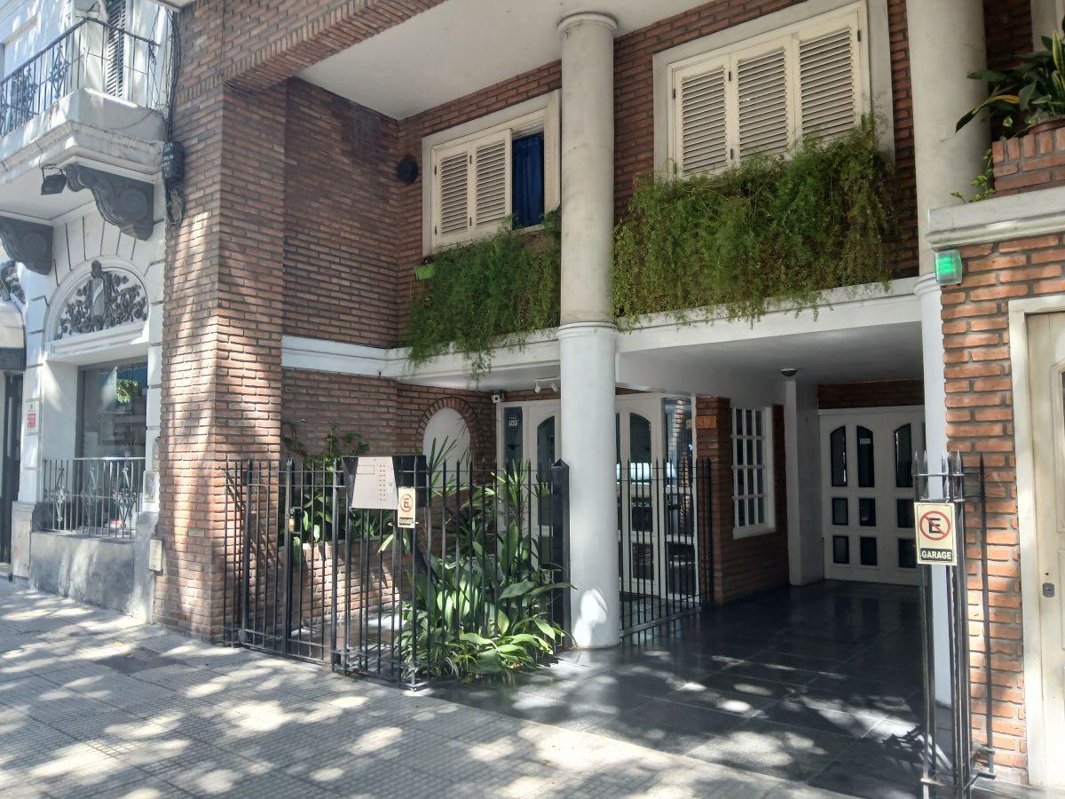 Apartamento de 3 ambientes com 2 quartos em Liniers