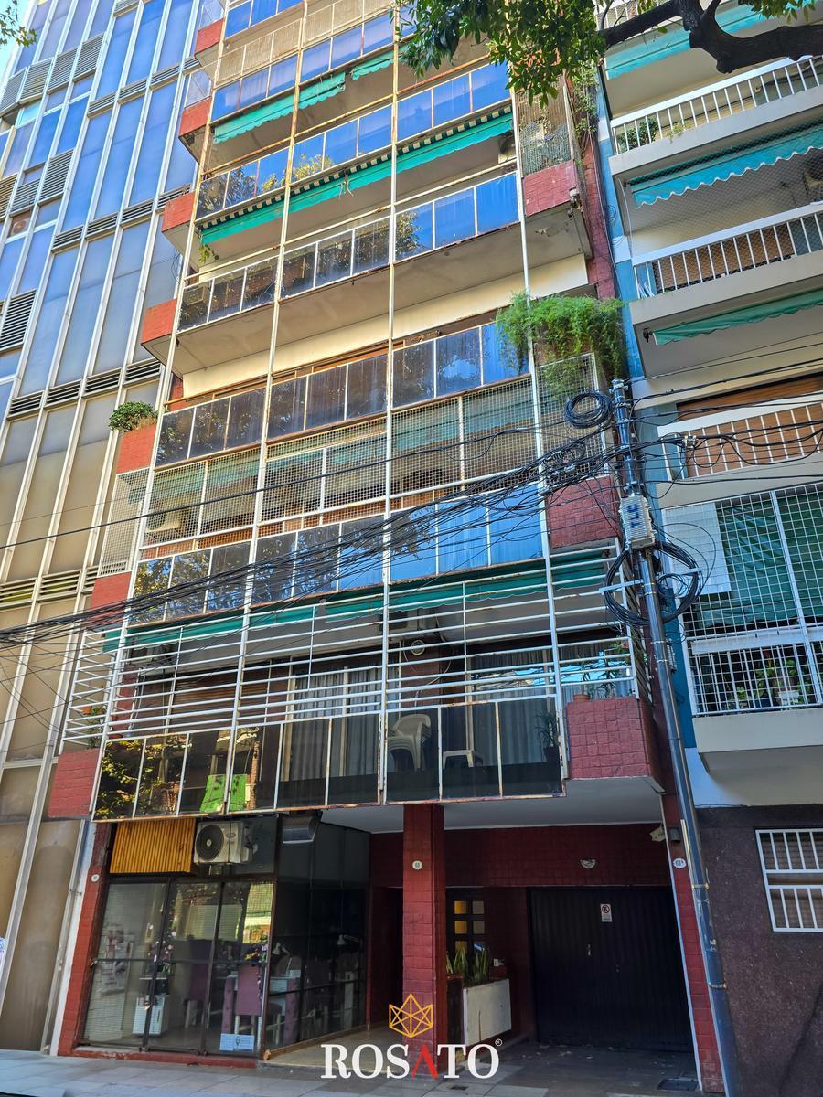 One-bedroom apartment in Flores