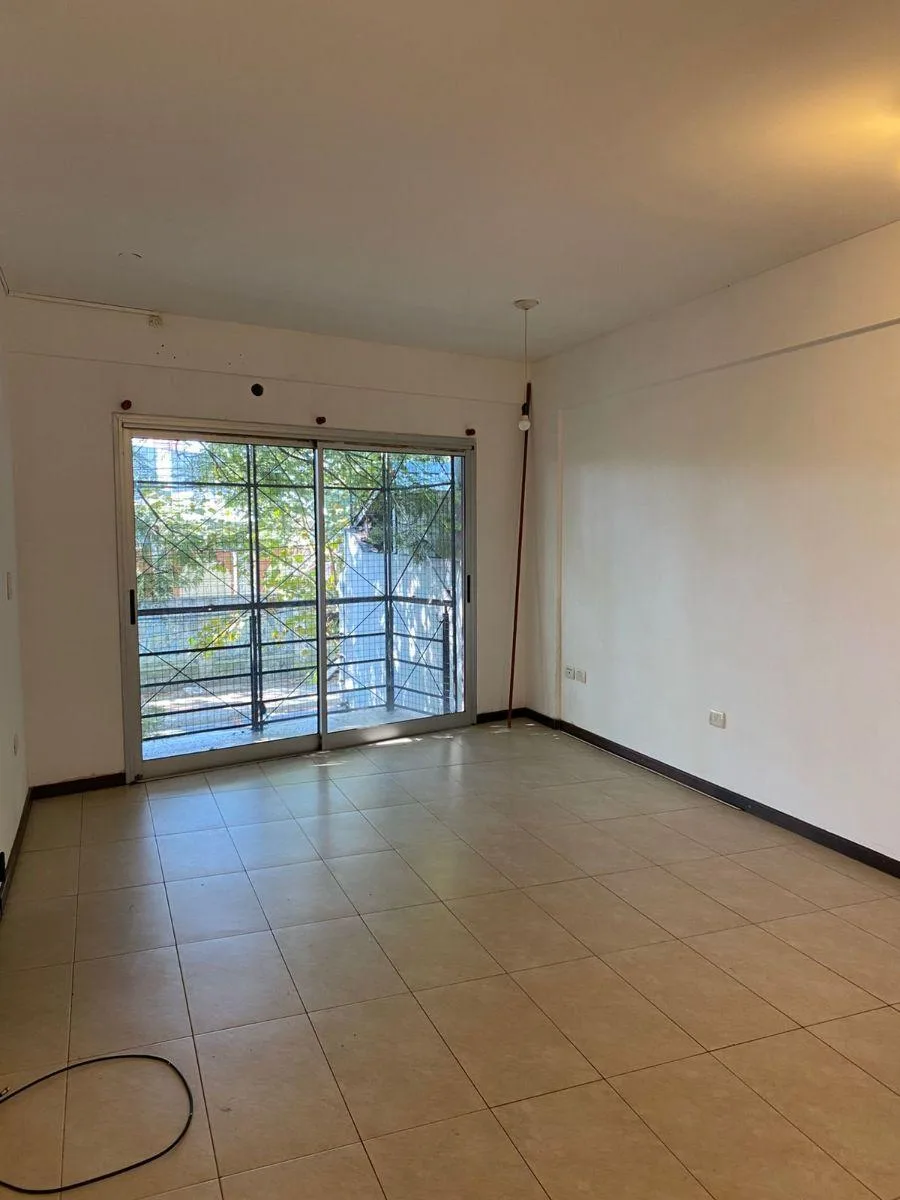 Studio apartment with balcony in Bernal, Quilmes