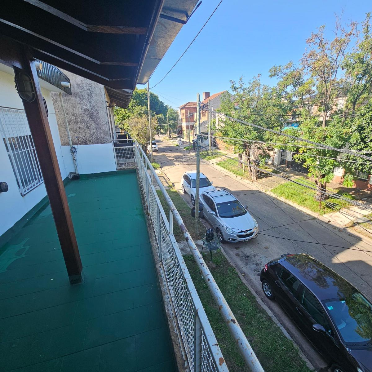 Two-bedroom PH in General San Martín with balcony-terrace