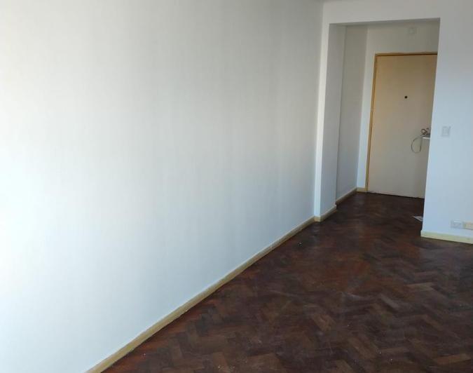 Apartamento de 2 ambientes com 1 dormitório em Boedo