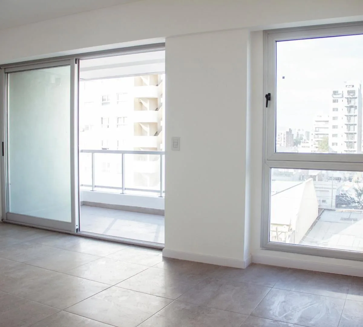 Квартира с 1 спальней в Lanús Oeste