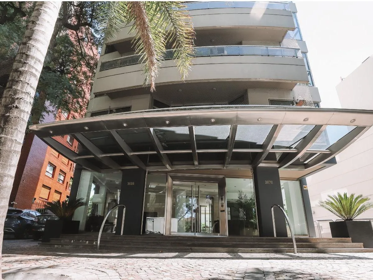 Exclusivo Departamento 5 Ambientes en Alquiler Sobre Av Libertador – La Lucila
