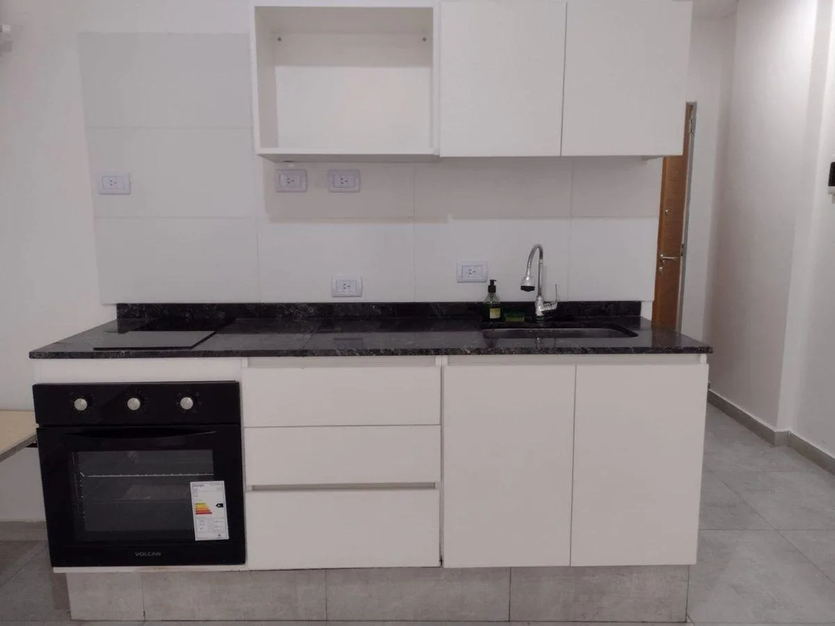 Studio apartment with patio in Almagro