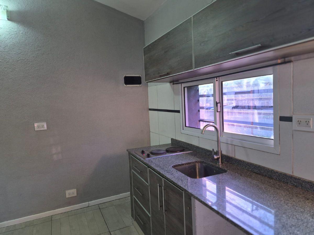Departamento loft de 2 ambientes con cochera descubierta en Quilmes Oeste