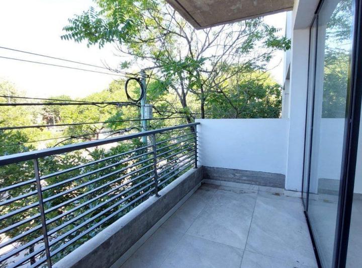 Квартира-студия с парковочным местом в Saavedra