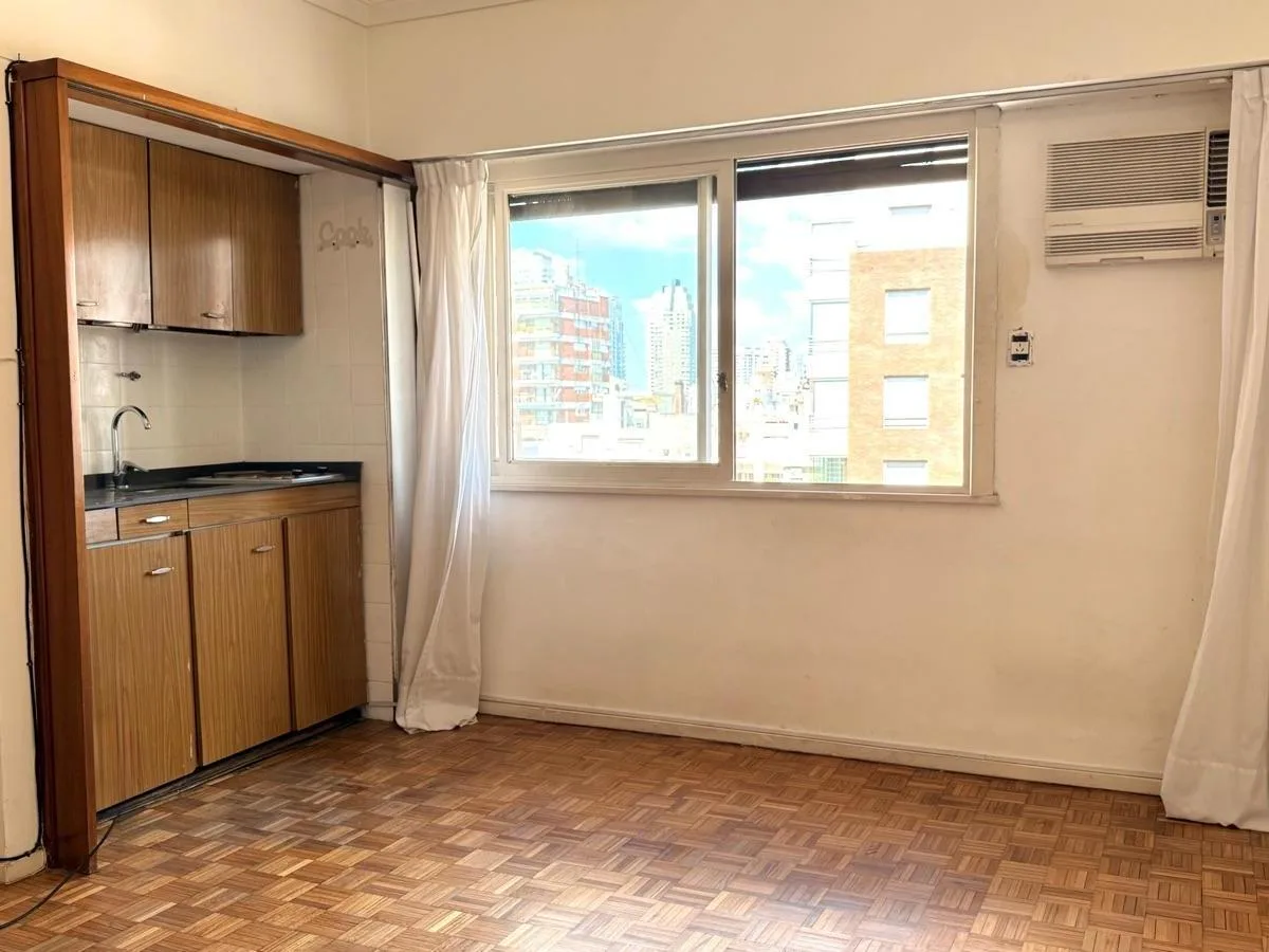Kitnet em Palermo com ar-condicionado frio-calor