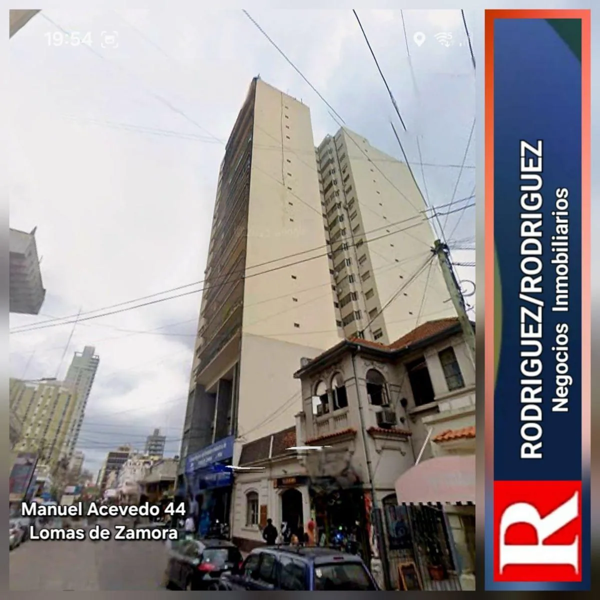 Departamento de 3 ambientes al frente en Lomas de Zamora