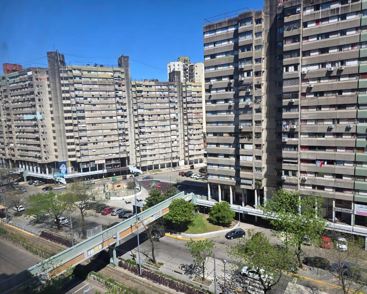 Apartamento de 3 ambientes com 2 dormitórios em Villa Lugano