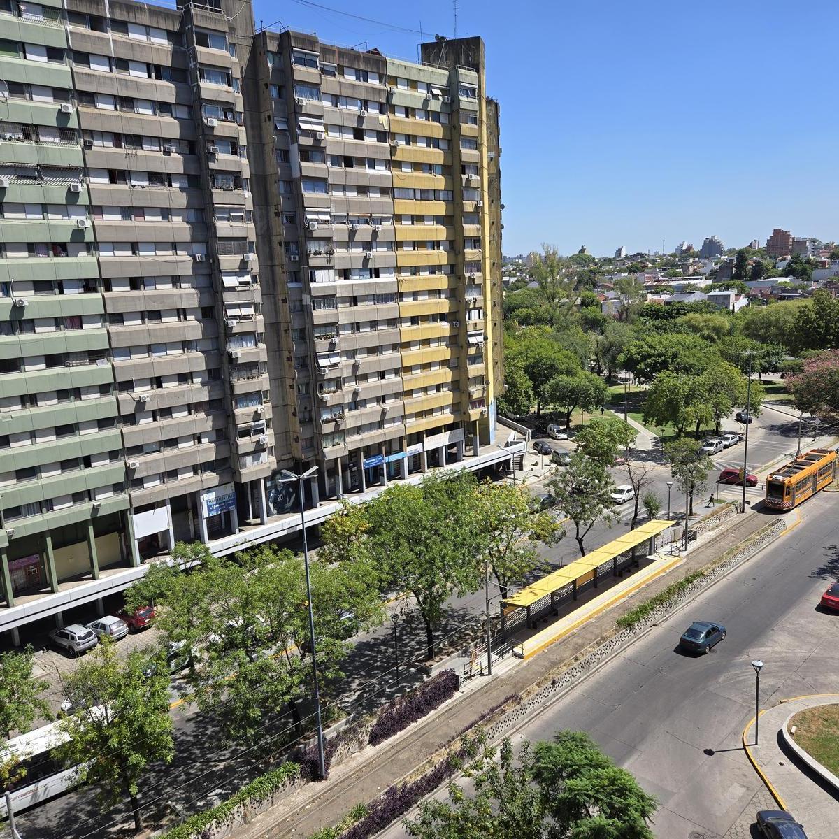 Apartamento de três ambientes com 2 dormitórios em Villa Lugano