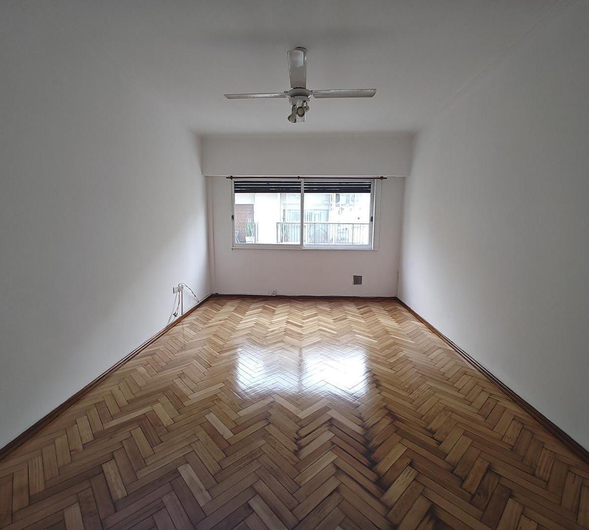 Apartamento de dois ambientes com 1 quarto em Caballito