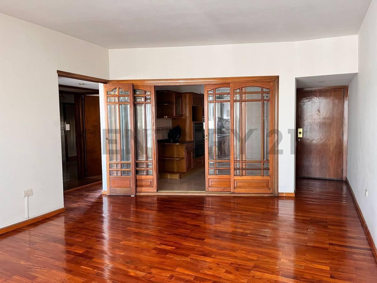 Квартира с 2 спальнями в Villa Devoto