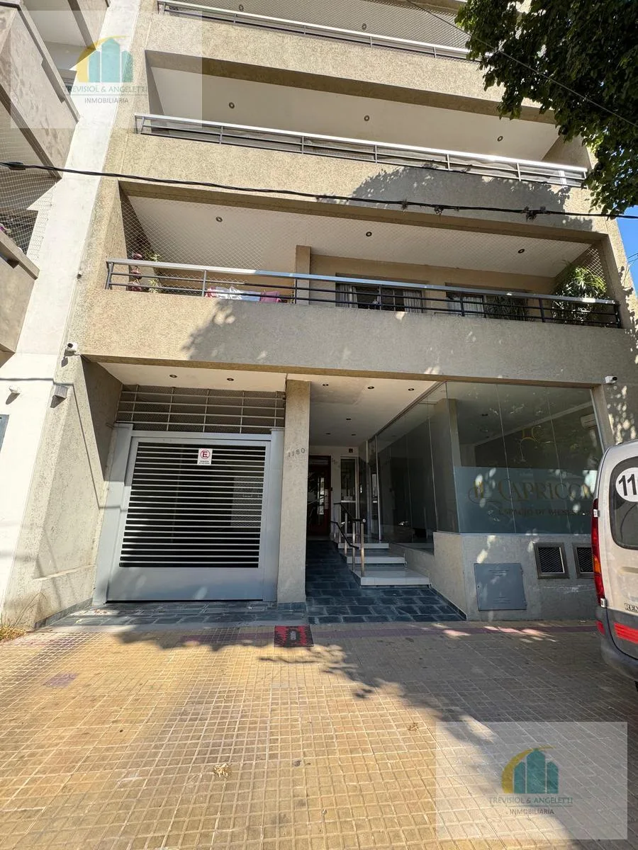 Apartamento de dois quartos em La Plata