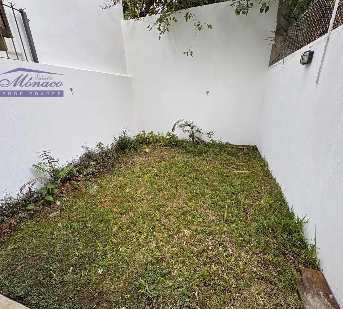 Квартира-студия PH с собственным внутренним двором в Villa Urquiza