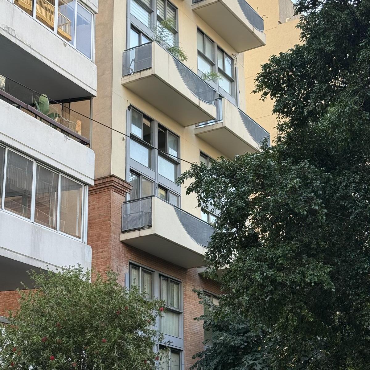 Monoambiente con balcón en Villa Urquiza