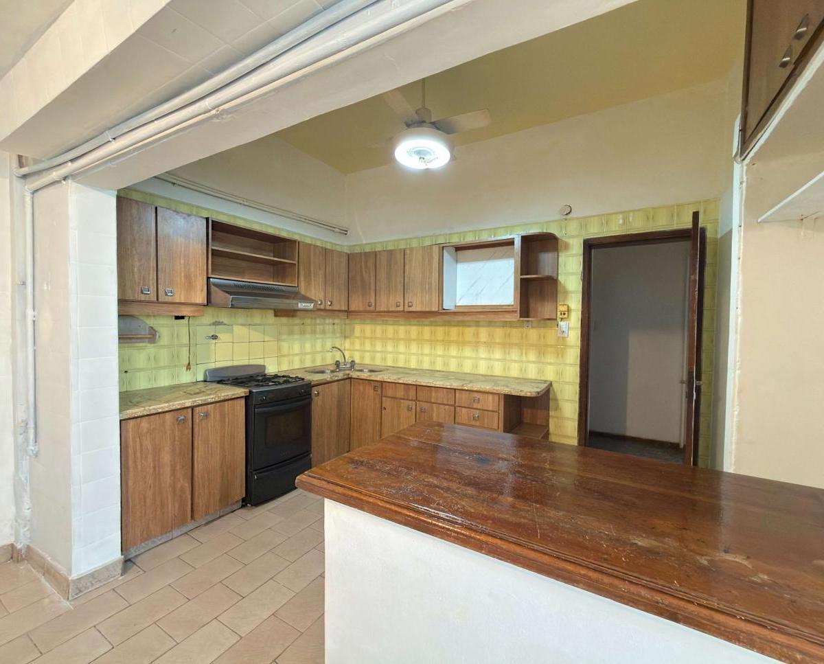 Ground-floor PH with patio and 2 bedrooms in General San Martín