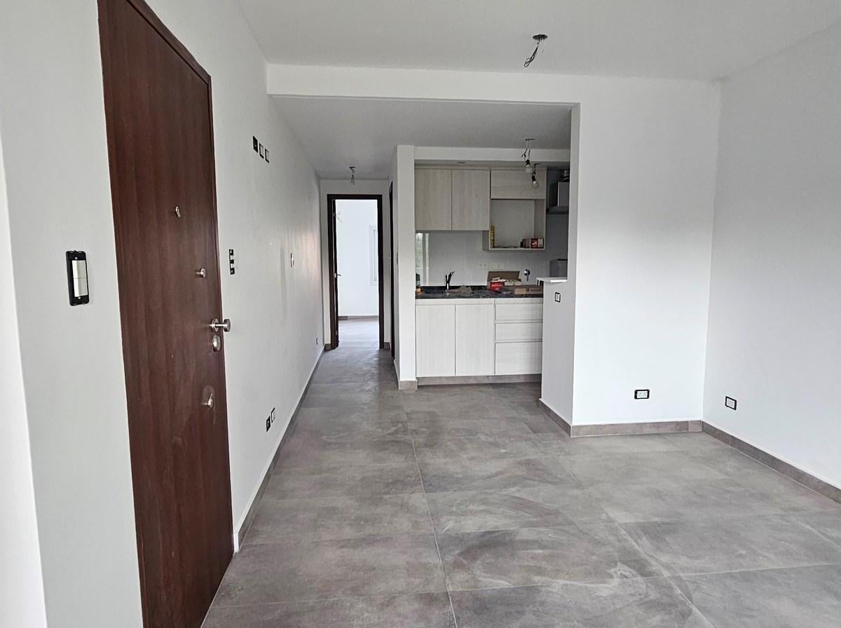 Departamento a estrenar de 2 ambientes con balcón en Morón
