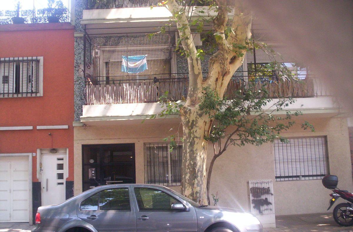 Muy Luminoso Depto. 2 Ambientes a m Plaza Aristóbulo del Valle. Bajas Expensas