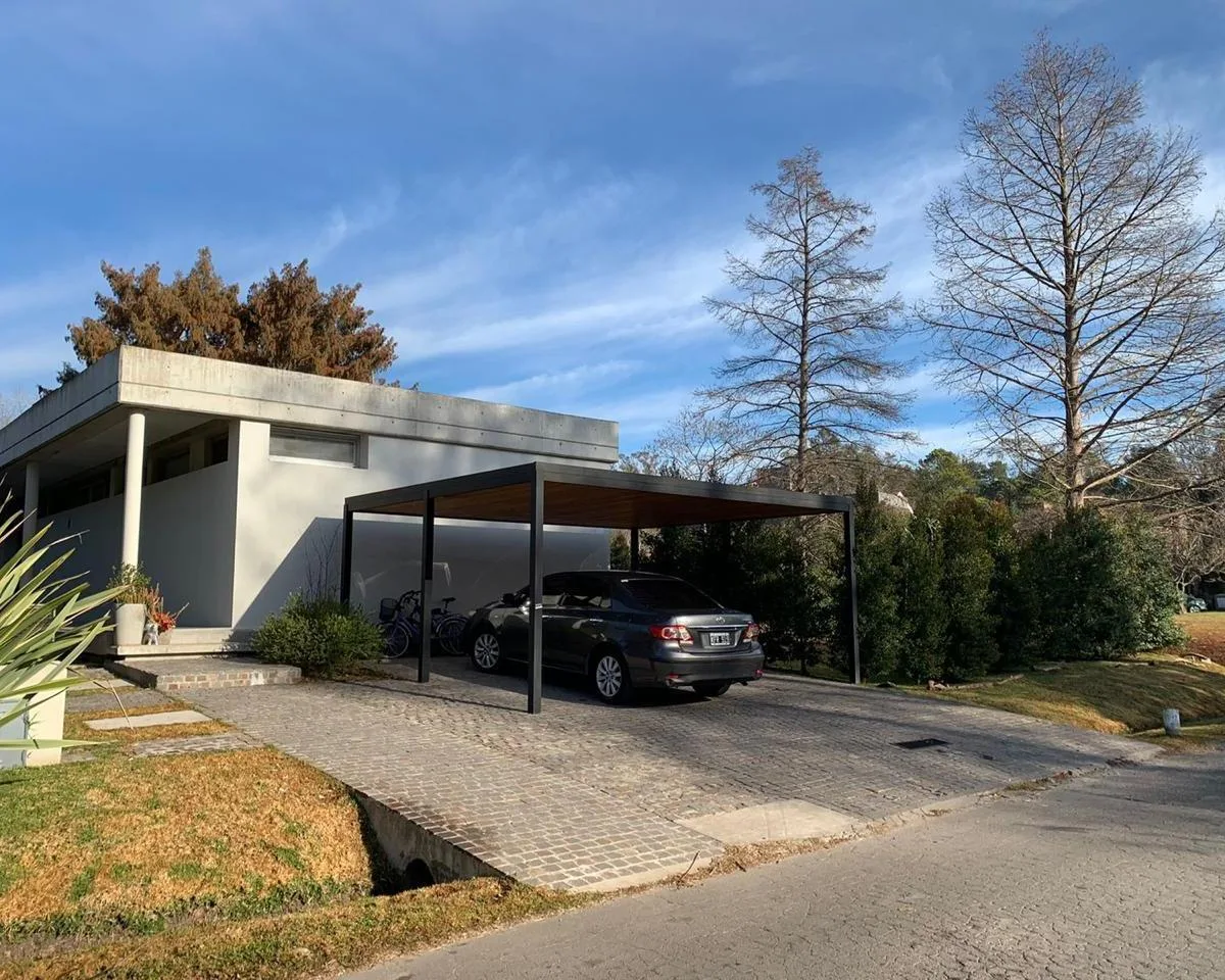 Venta de Casa 4 Ambientes en Los Cardales Country Club