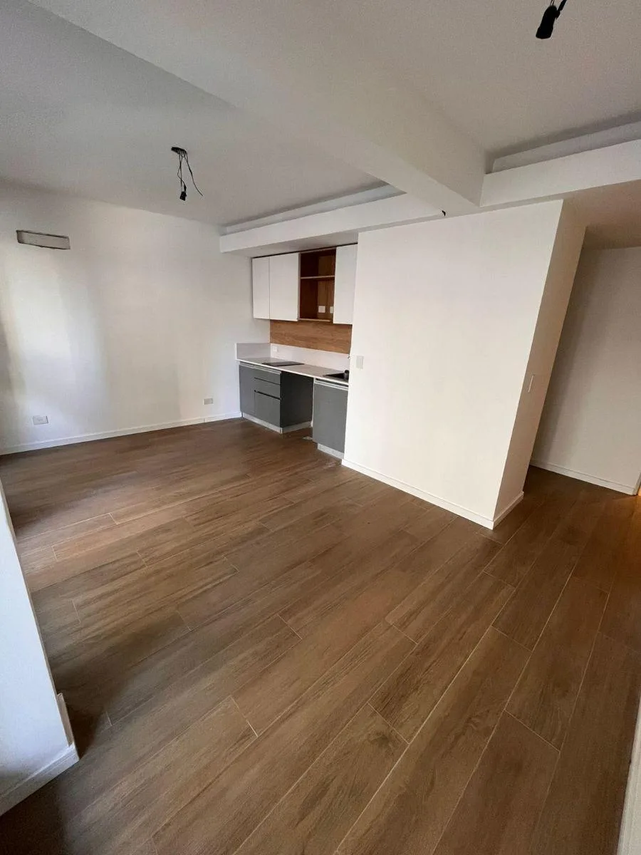 Новая квартира-студия с балконом в Recoleta