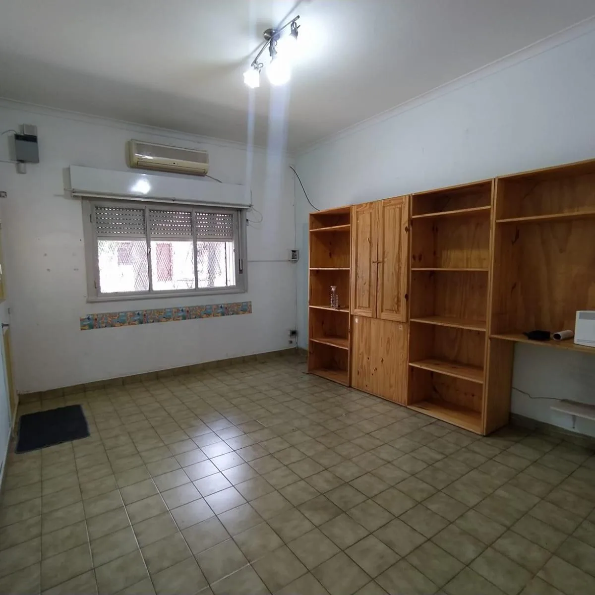 PH de 3 ambientes com vaga de garagem sem condomínio em General San Martín