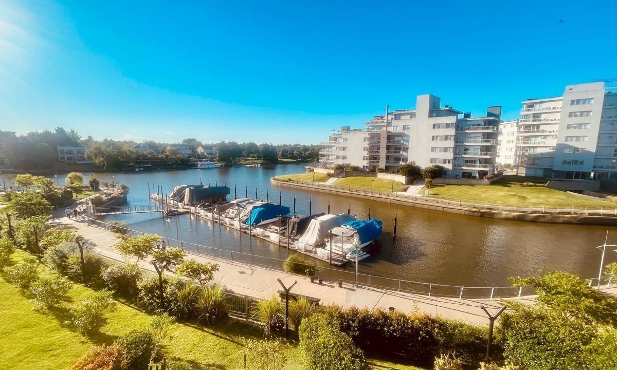 One-bedroom apartment in Tigre