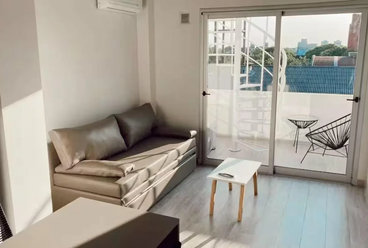 Monoambiente Amoblado con Terraza y Cochera Villa Devoto