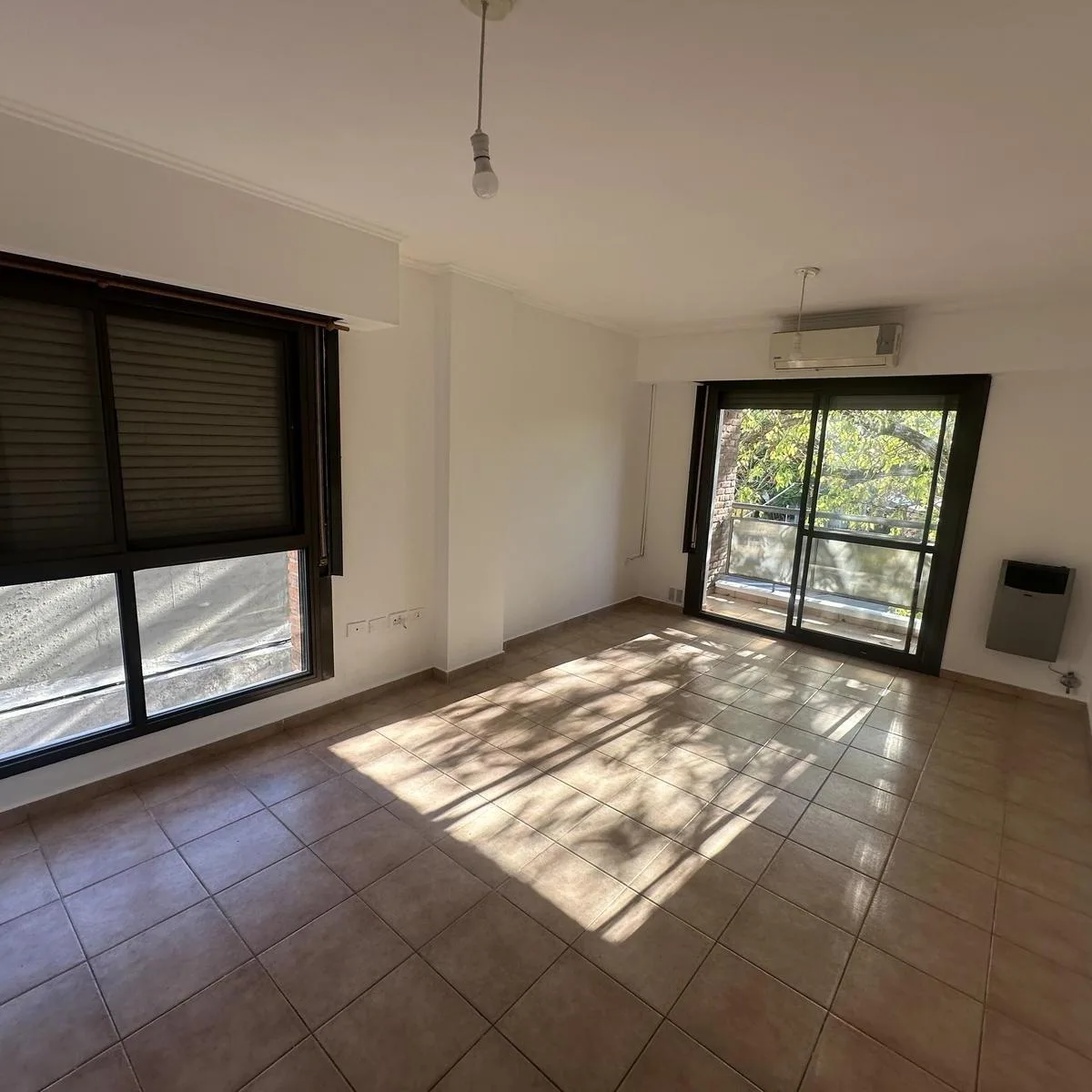 Apartamento de dois quartos para alugar em La Plata