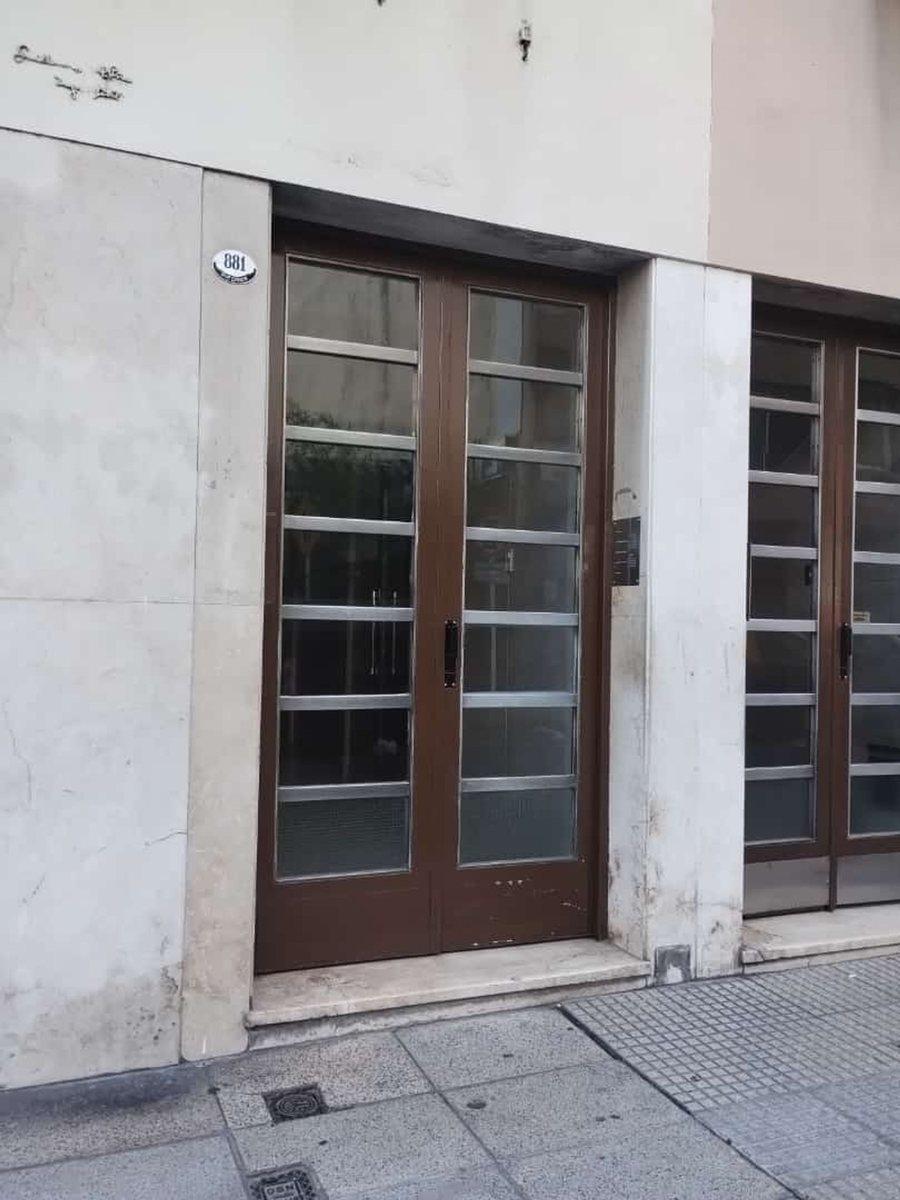 Two-room apartment in Monserrat