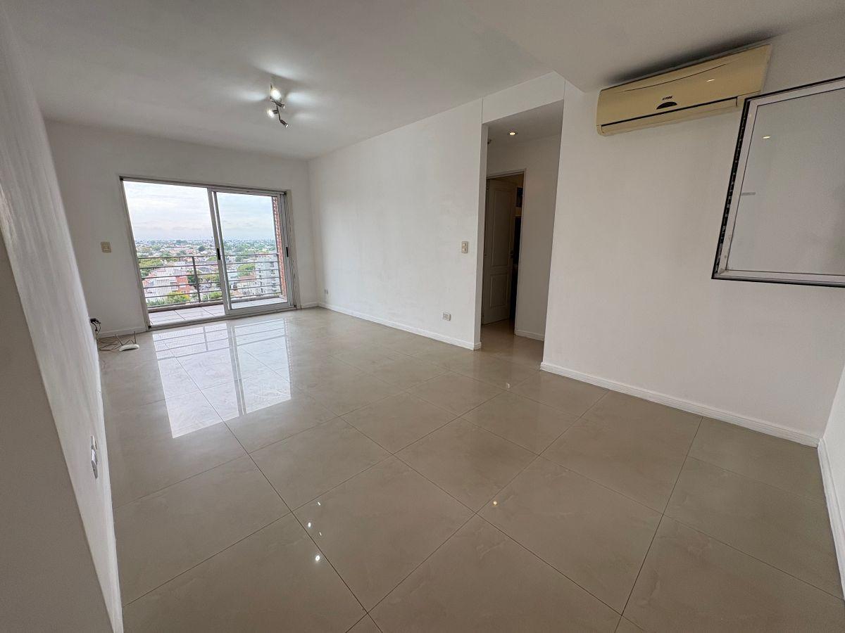Apartamento de 2 ambientes com 1 quarto em Morón