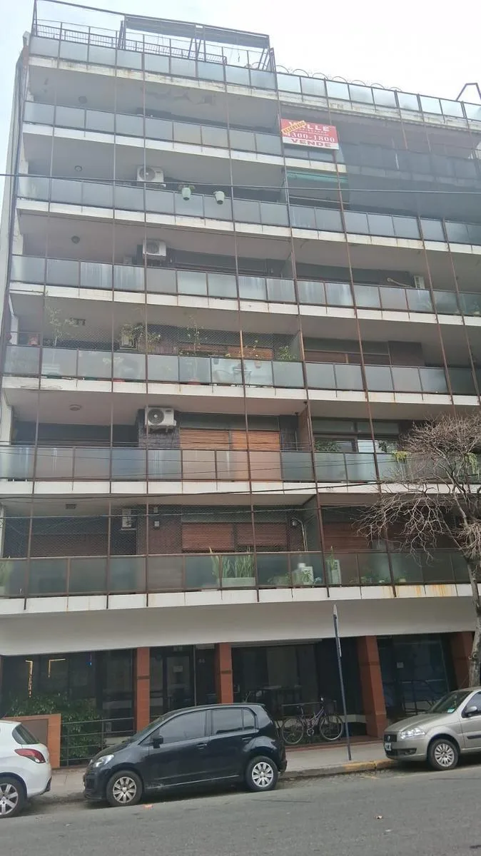 Studio apartment with long balcony in Barracas