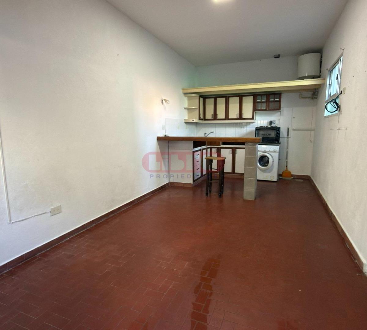 PH с одной спальней и патио в Beccar