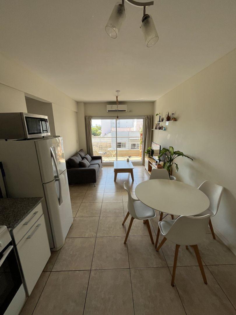 Departamento de 2 ambientes con balcón en Villa Urquiza