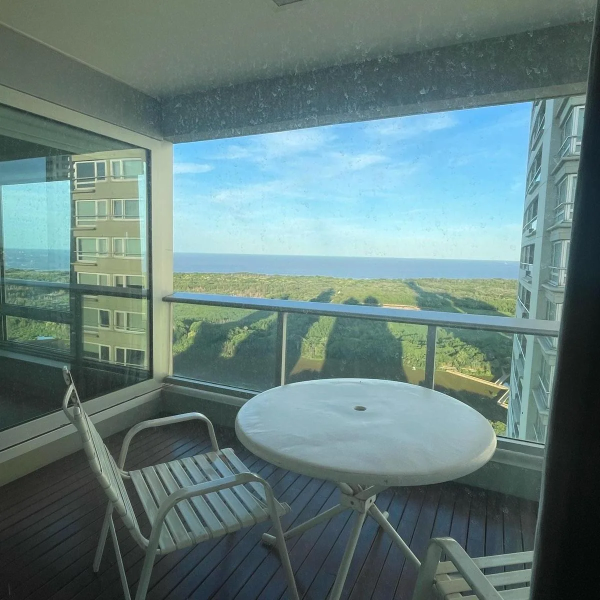 Furnished two-bedroom apartment in Puerto Madero
