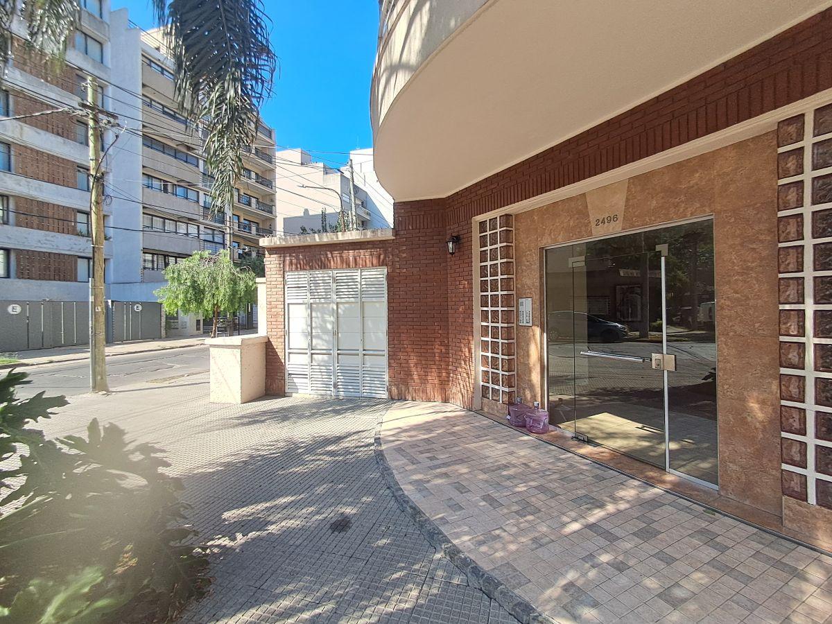 Departamento de 3 ambientes con cochera doble en Morón (Castelar Norte)