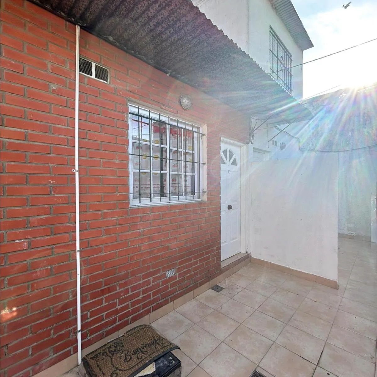 Monoambiente con Cocina Independiente en Alquiler – San Miguel