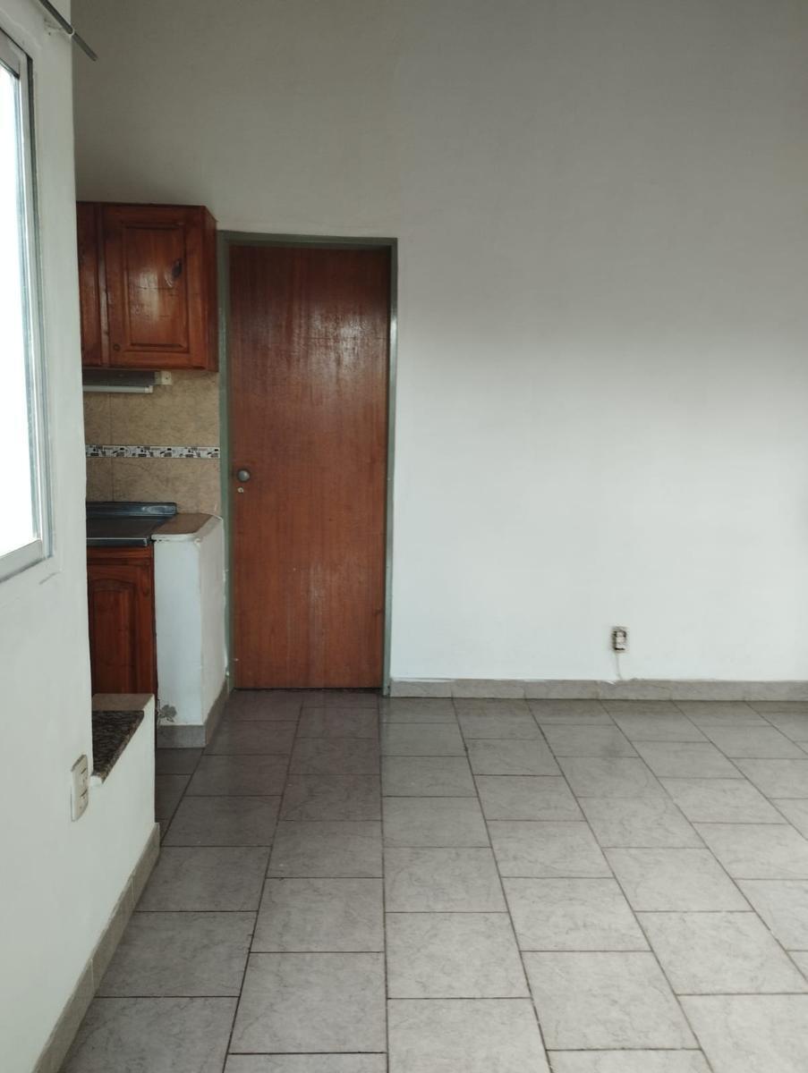 Квартира с 1 спальней в Tres de Febrero