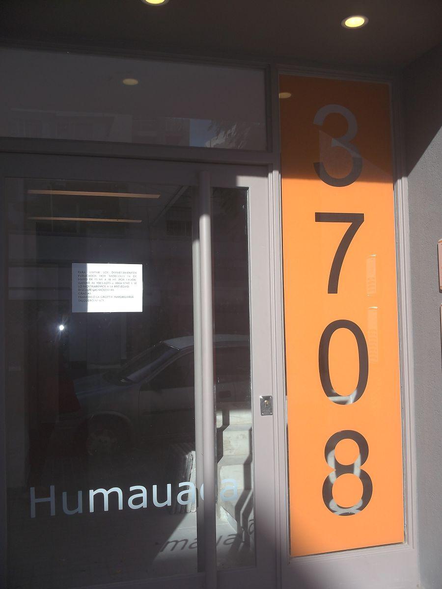 Departamento amoblado de 1 dormitorio y 1 ½ ambientes con balcón al frente en Almagro