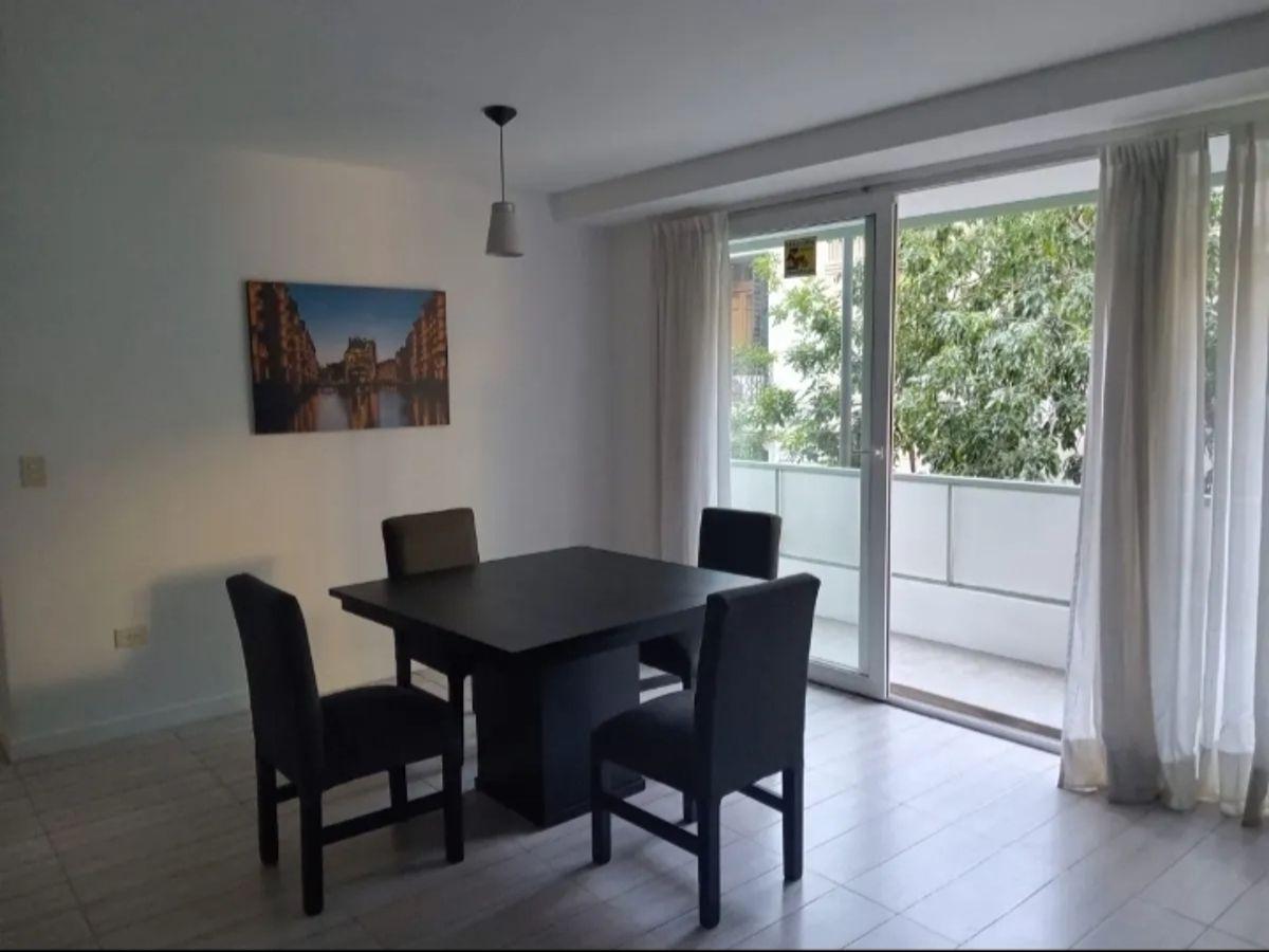 Departamento de 2 ambientes con gran balcón en Palermo